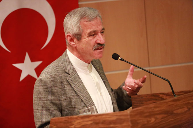 bayburt-universitesi-tarafindan-‘-90-yasindaki-delikanli-asim’-konulu-konferans-duzenlendi-12.jpg