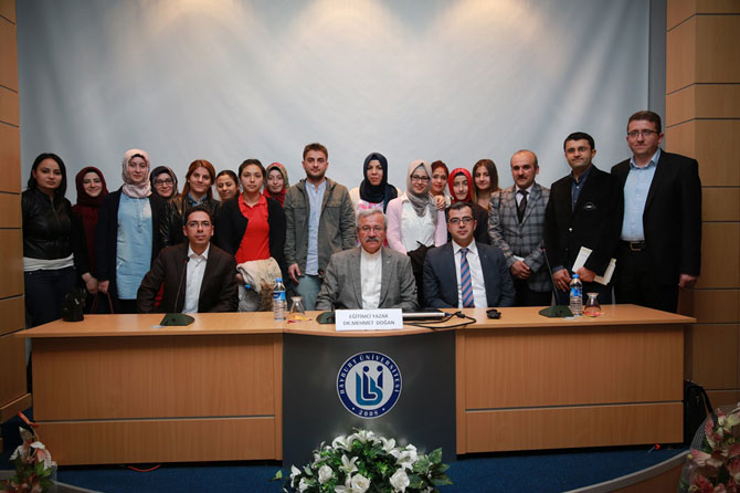 bayburt-universitesi-tarafindan-‘-90-yasindaki-delikanli-asim’-konulu-konferans-duzenlendi-13.jpg