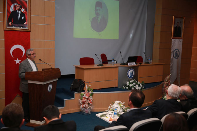 bayburt-universitesi-tarafindan-‘-90-yasindaki-delikanli-asim’-konulu-konferans-duzenlendi-5.jpg