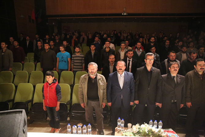 bayburt-universitesi-tarih-kulubunden-muhabbet-soluklu-gece-3.jpg