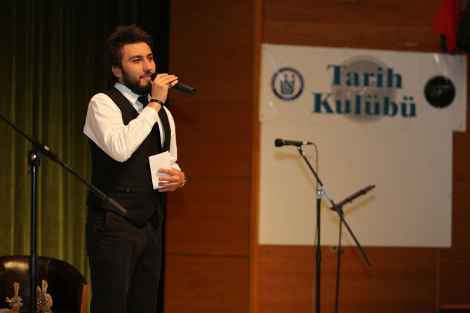 bayburt-universitesi-tarih-kulubunden-muhabbet-soluklu-gece2.jpg