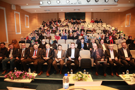 bayburt-universitesinde-hz.-peygamber-ve-birlikte-yasama-ahlaki-paneli0.jpg