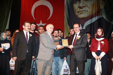 bayburtta-kutlu-dogum-haftasi-7.jpg