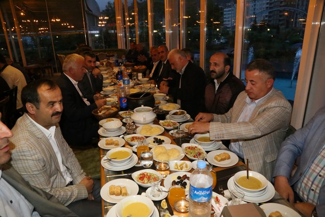 belediyeler-birligi-iftarda-bulustu-(4).jpg