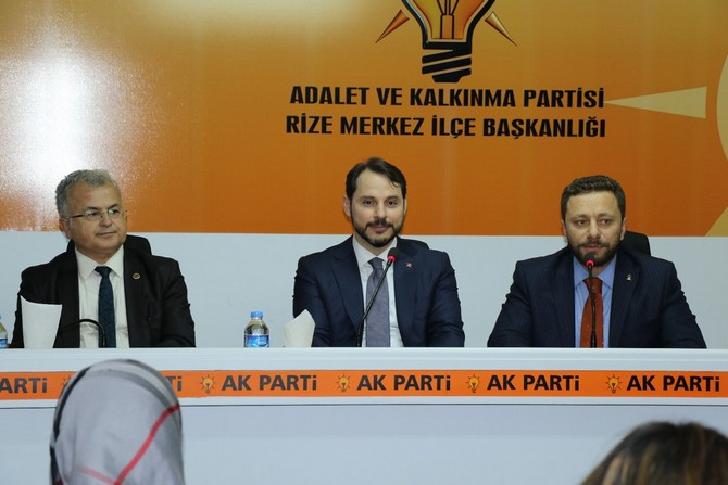berat-albayrak,-ak-parti-rize-il-baskanliginda-(1).jpg