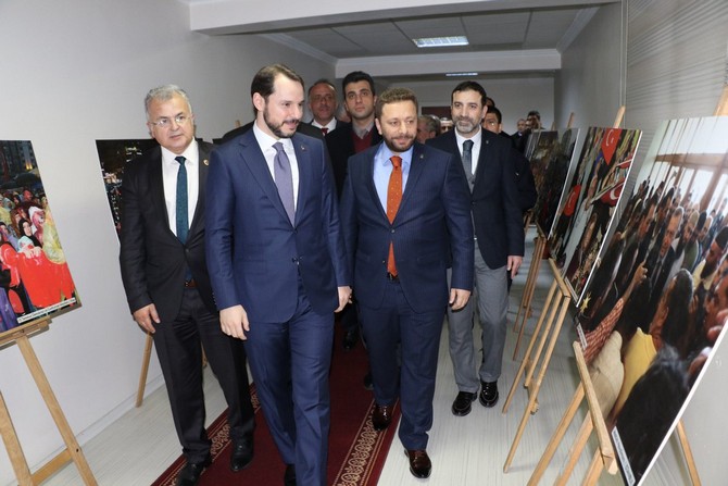 berat-albayrak,-ak-parti-rize-il-baskanliginda-(2).jpg