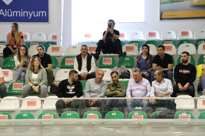botas-gelisim-rize-belediyesi-kadin-basketbol-yari-final-2-macindan-kareler-3.jpg