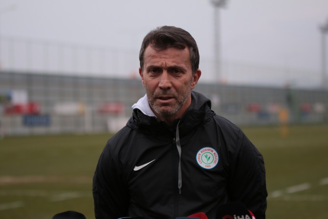 bulent-korkmaz-caykur-rizespor-teknik-direktoru-6.jpg