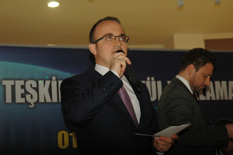 bulent-turan-ak-parti-rize-temayul-yoklamasi.20150301174831.jpg