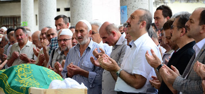 burak-pertekin-cenaze-toreni1.jpg burak-pertekin-cenaze-toreni1.jpg