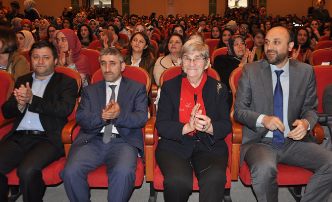 canan-karatay-artvinde-1.jpg