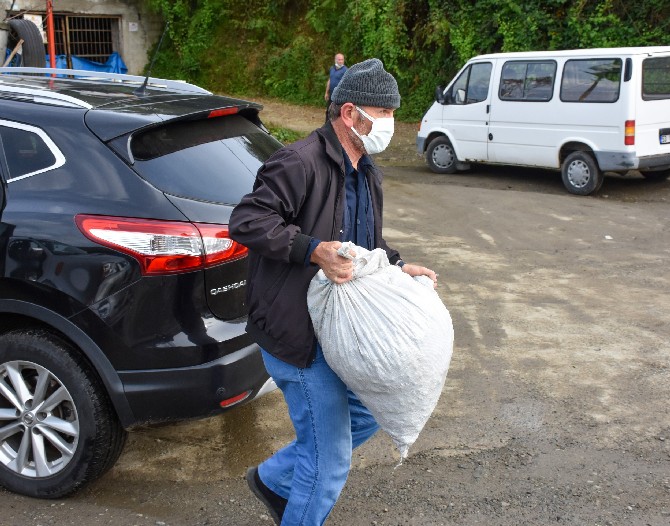 cay-tohumuna-ragbet-artinca-rize-genelinde-cay-tohumu-fiyatlari-ozel-sektorun-yas-cay-aldigi-fiyatin-uzerine-cikti-7.jpg