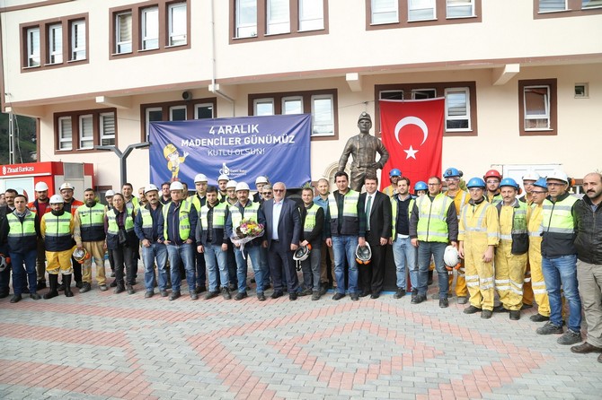 cayeli-bakir,-madenciler-gunu’nu-calisanlariyla-kutladi-(3).jpg