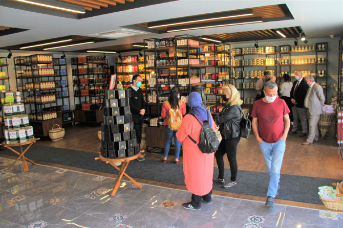 caykur-cay-satis-magazalarinin--yedincisi-ankara’da-acildi-(4).jpg