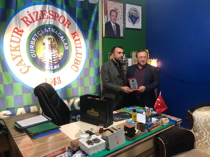 caykur-genel-mudur-vekili-yusuf-ziya-alim,-mardin-kiziltepe-caykur-rizespor-dernegini-ziyaret-etti-(3).jpg