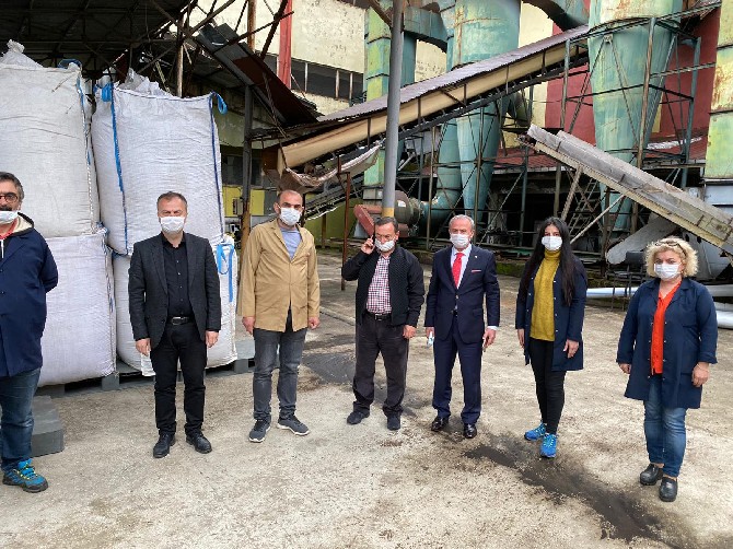 caykur-genel-mudur-vekili-yusuf-ziya-alim-fabrika-ve-alim-yeri-denetimelrinde-(7).jpg