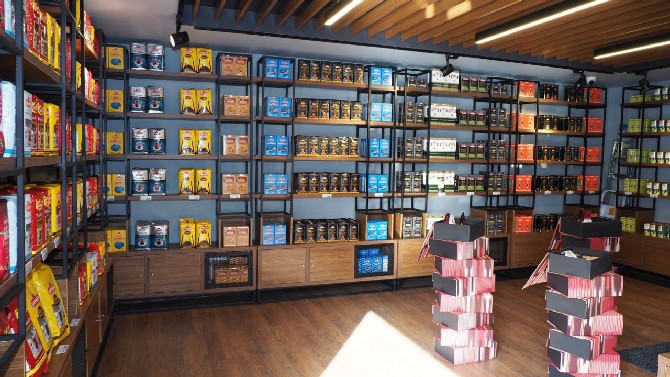 caykur-istanbul-cay-satis-magazasi-hizmete-girdi-(5).jpg