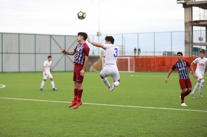 caykur-rizespor’dan-trabzonspor’a-double-galibiyet-(3).jpg