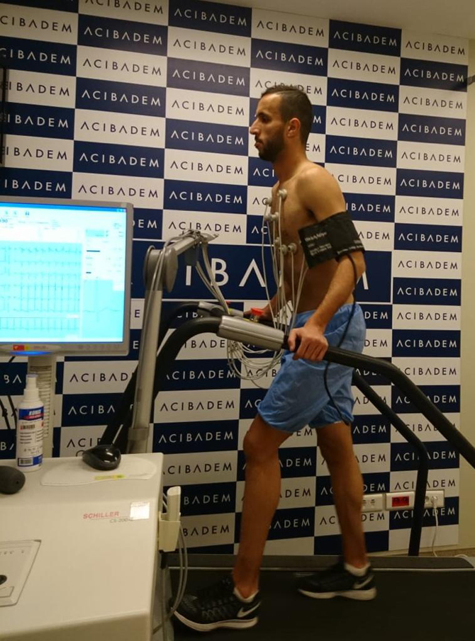 caykur-rizespor’umuzun-yeni-transferi,-mohamed-abarhoun,-acibadem-sports’-ta-saglik-kontrolunden-gecti-2.jpg