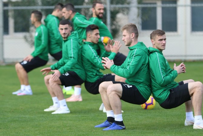 caykur-rizespor,-cift-antrenmanla-hazirlaniyor3.jpg