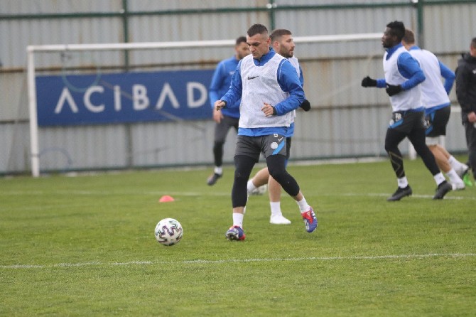 caykur-rizespor,-kayserispor-maci-hazirliklarina-basladi-(2).jpg