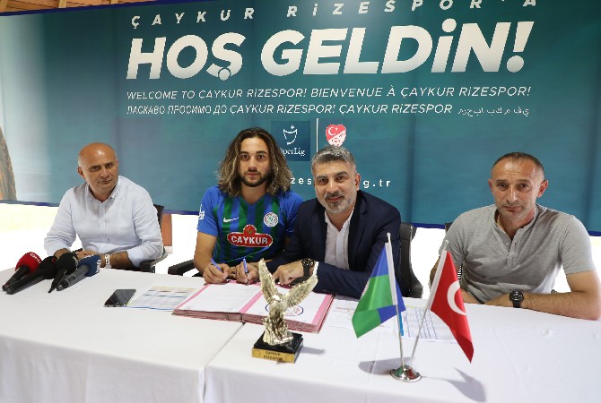 caykur-rizespor,-pazarspordan-can-muhammet-vurali-transfer-etti-(4).jpg