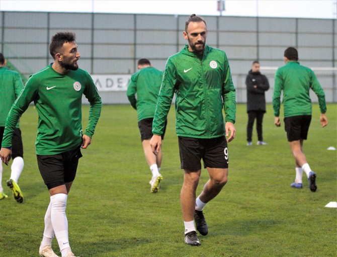 caykur-rizespor,-trabzonspor-macinin-hazirliklarini-surduruyor--(7).jpg