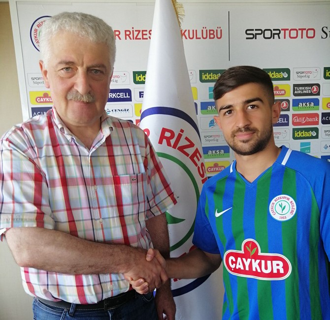 caykur-rizespor,-yusuf-acer`i-transfer-etti-(3).jpg