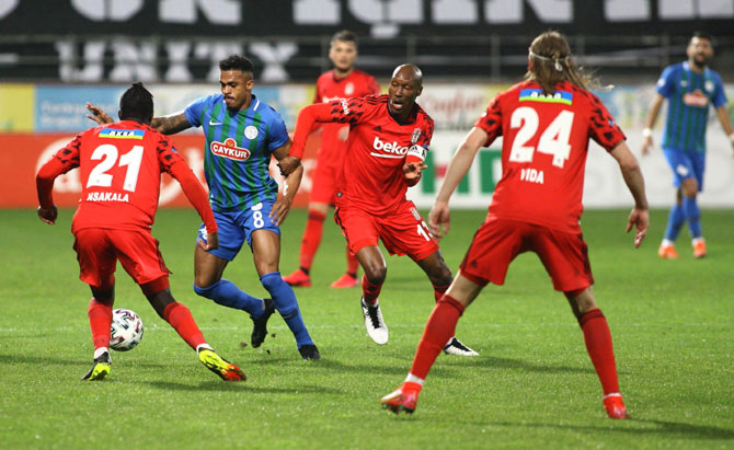 caykur-rizespor---besiktas-(2)-001.jpg