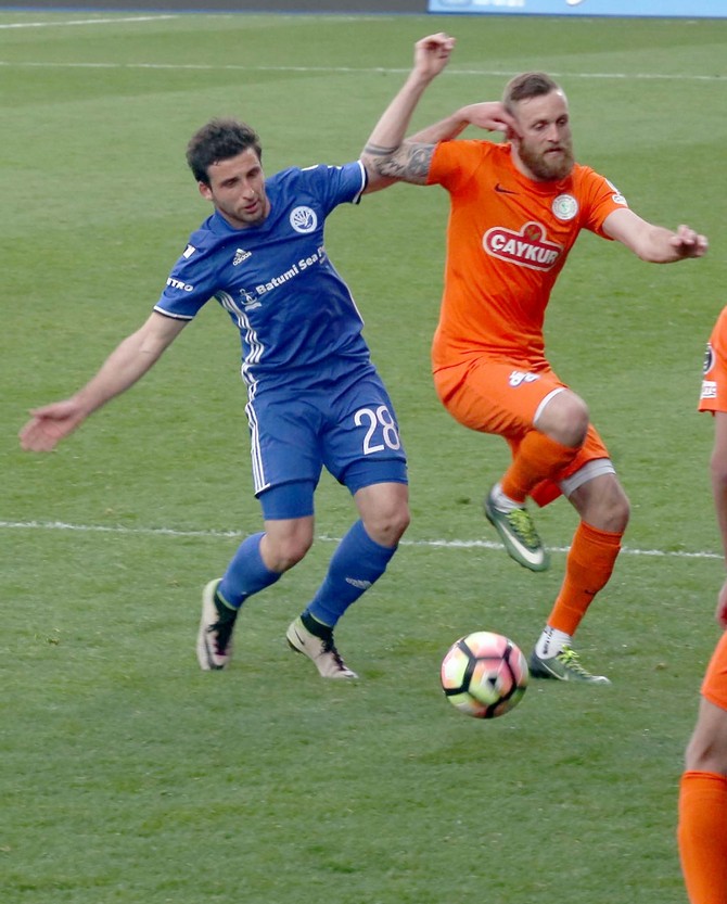 caykur-rizespor---dinamo-batumi-maci-(6).jpg