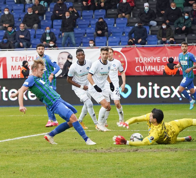 caykur-rizespor-adana-demirspor-11.jpg