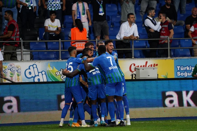 caykur-rizespor-ankara-keciorengucu-7-001.jpg