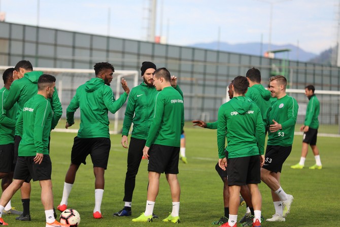 caykur-rizespor-antrenman-(4)-003.jpg