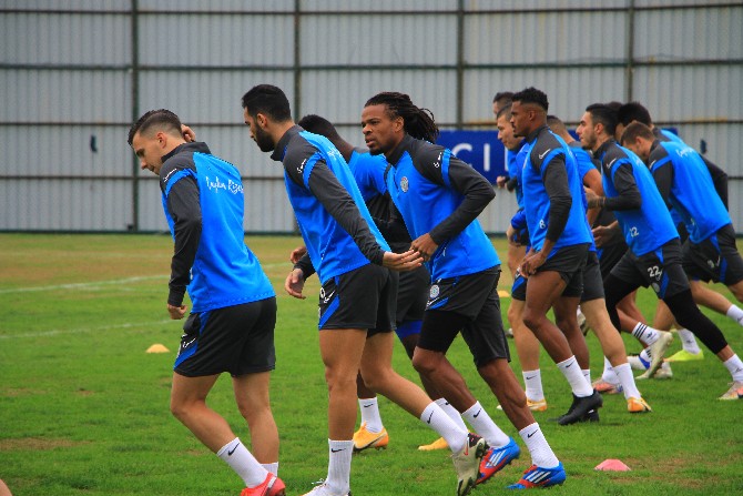 caykur-rizespor-antrenmani-(2)-025.jpg