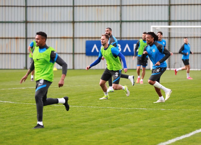 caykur-rizespor-antrenmani-(3)-024.jpg