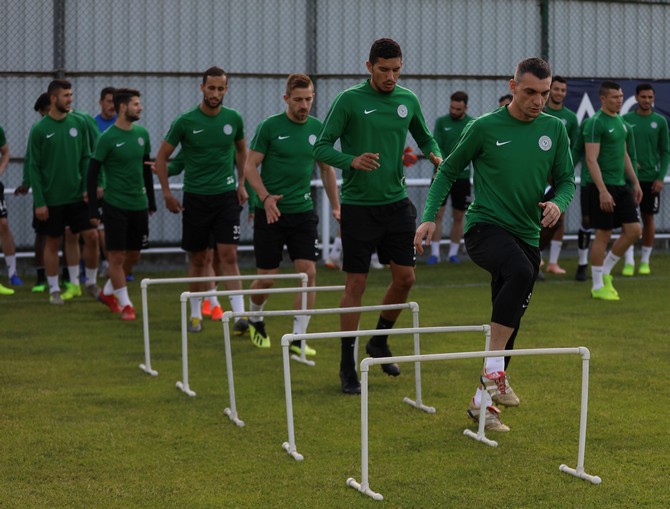 caykur-rizespor-antrenmani-(4)-004.jpg