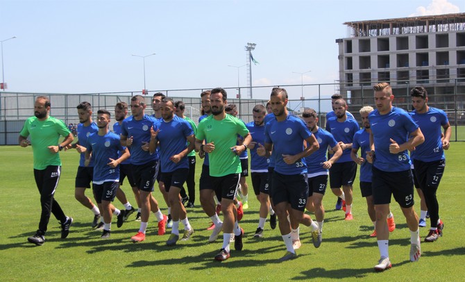 caykur-rizespor-antrenmani-(4)-009.jpg