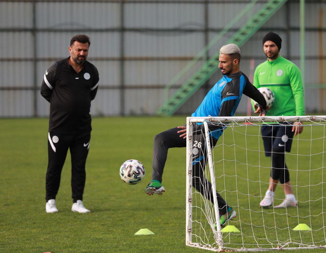 caykur-rizespor-antrenmani-(4)-022.jpg