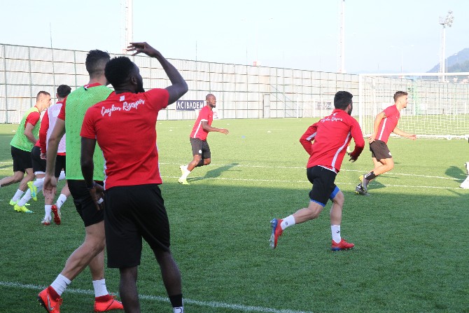 caykur-rizespor-antrenmani-(7)-008.jpg