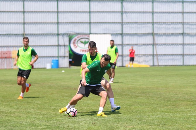 caykur-rizespor-antrenmani-(8)-001.jpg