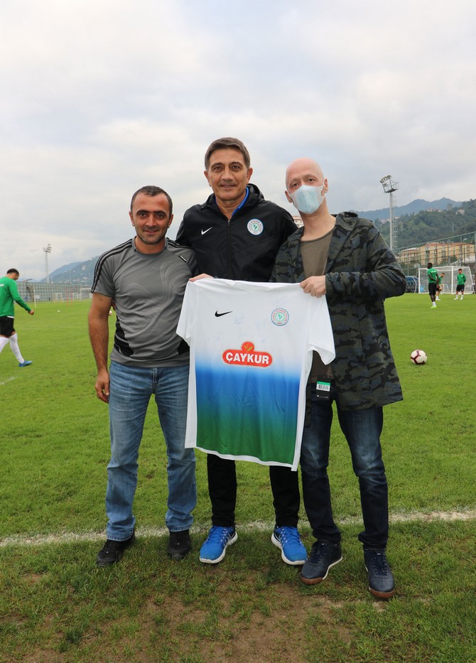 caykur-rizespor-antrenmani-(9)-001.jpg