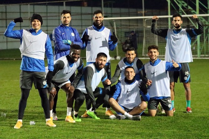 caykur-rizespor-antrenmani-(9)-006.jpg
