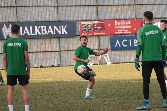caykur-rizespor-antrenmani-1-016.jpg