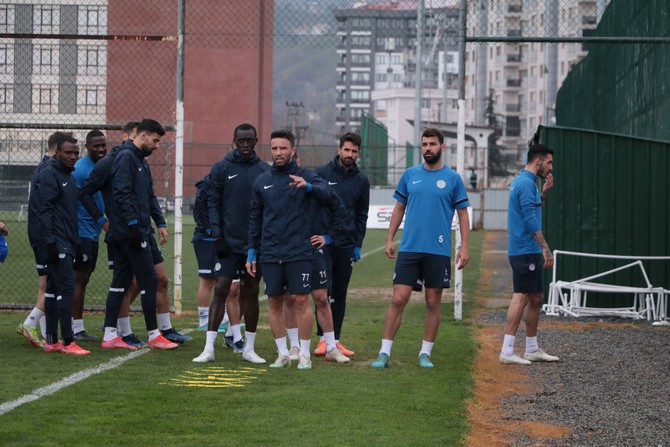 caykur-rizespor-antrenmani-11-005.jpg