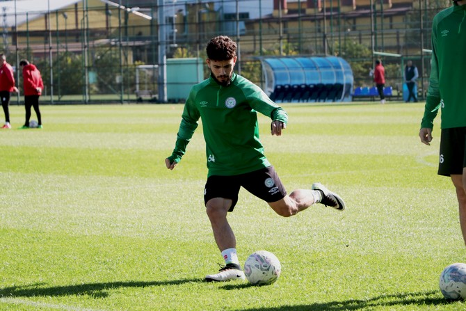 caykur-rizespor-antrenmani-2-020.jpg