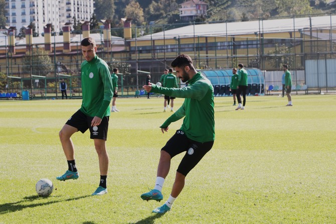 caykur-rizespor-antrenmani-4-022.jpg