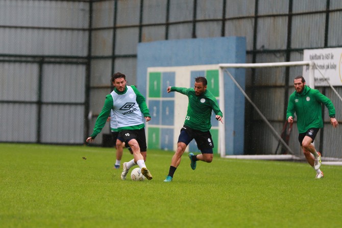 caykur-rizespor-antrenmani-5-013.jpg