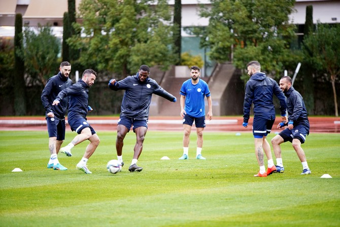caykur-rizespor-aytemiz-alanyaspor-maci-hazirliklarina-basladi-1.jpg