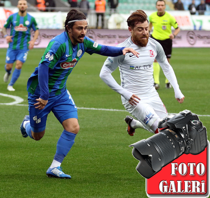 caykur-rizespor-balikesirspor-baltok-maci-fotograflari.jpg