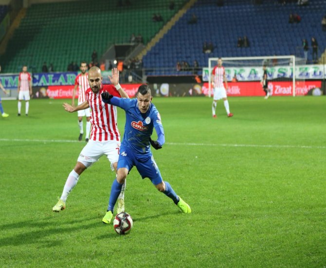 caykur-rizespor-balikesirspor.jpg